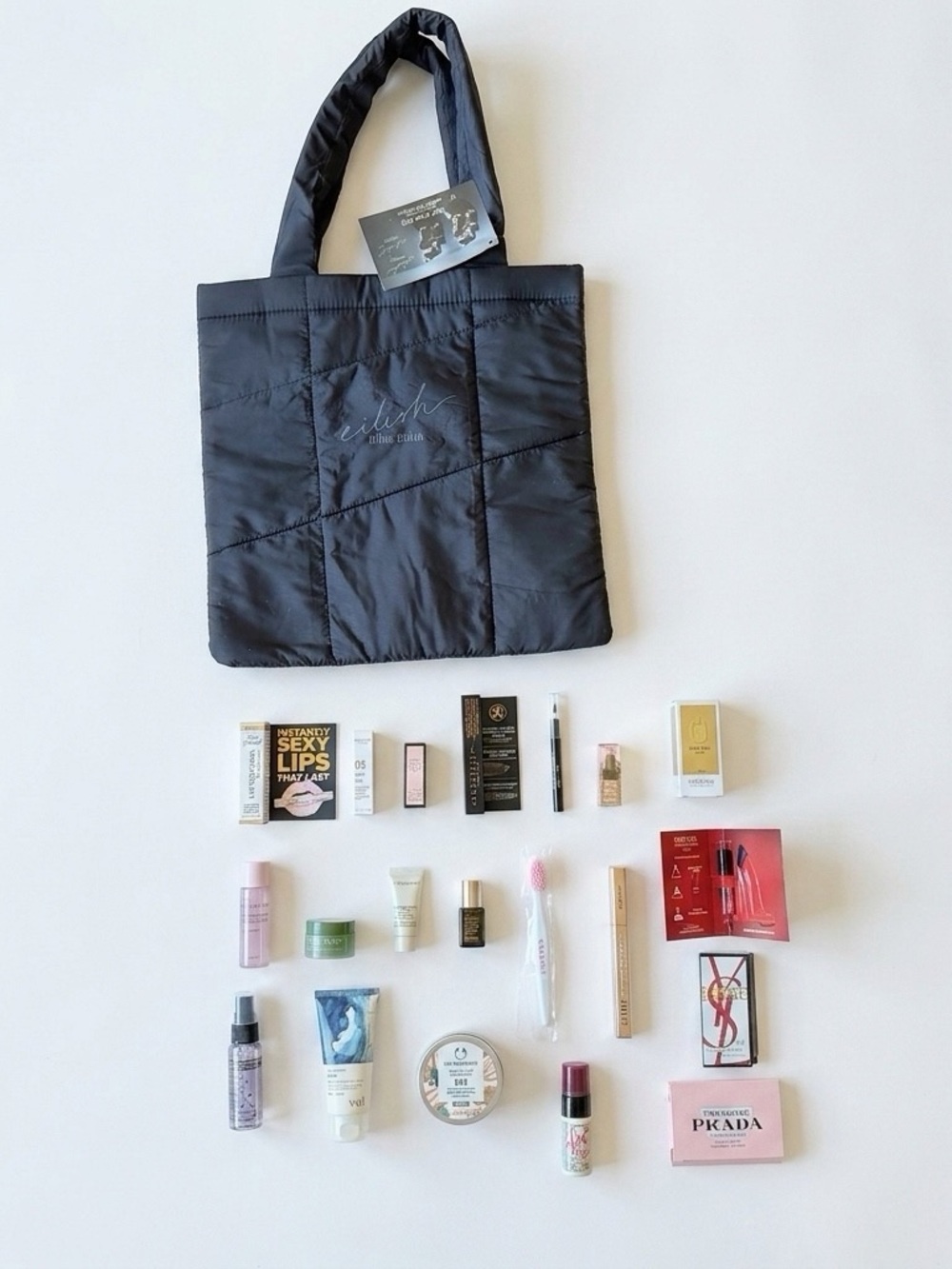 Luxury 20-Piece Makeup & Skincare Gift Set with Black Tote Bag